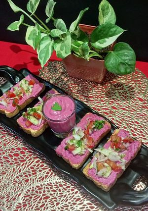 A picture of Vegan Beetroot Dip with Toast.