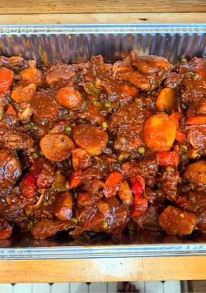 A picture of Easy Chicken Afritada.