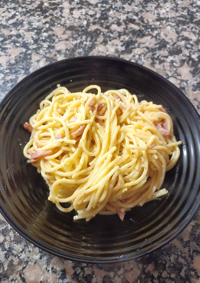 Una foto de Espaguetis carbonara