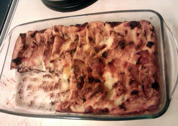 Apricot bread pudding