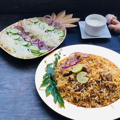 A picture of Karachi special beef biryani.