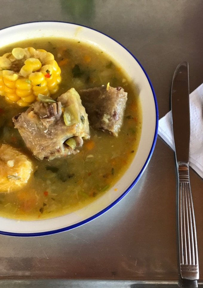 Una foto de Sancocho de Rabo de res