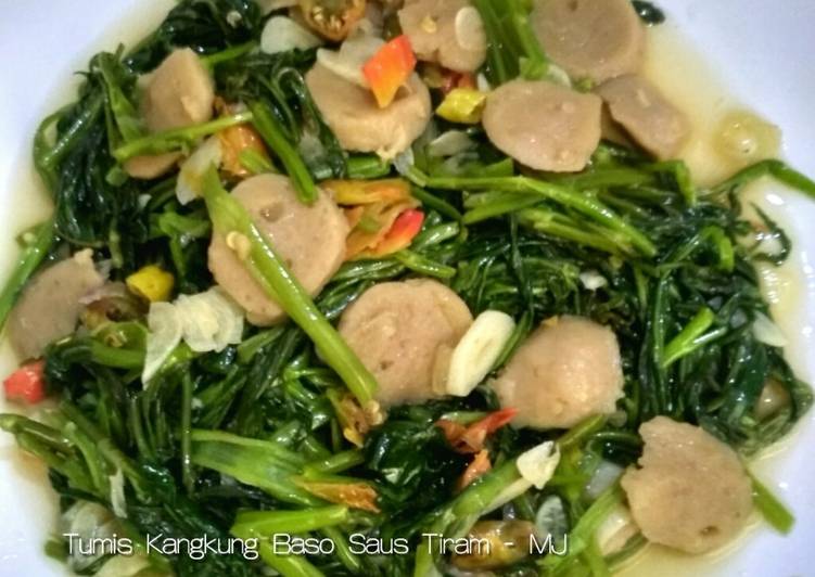 Tumis Kangkung Baso Saus Tiram