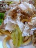 Simple Stir-Fried Udon with Fragrant Sesame Oil