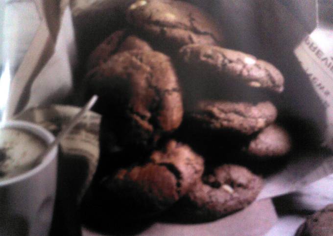 Step-by-Step Guide to Prepare Jamie Oliver Triple Choc Chip Cookies