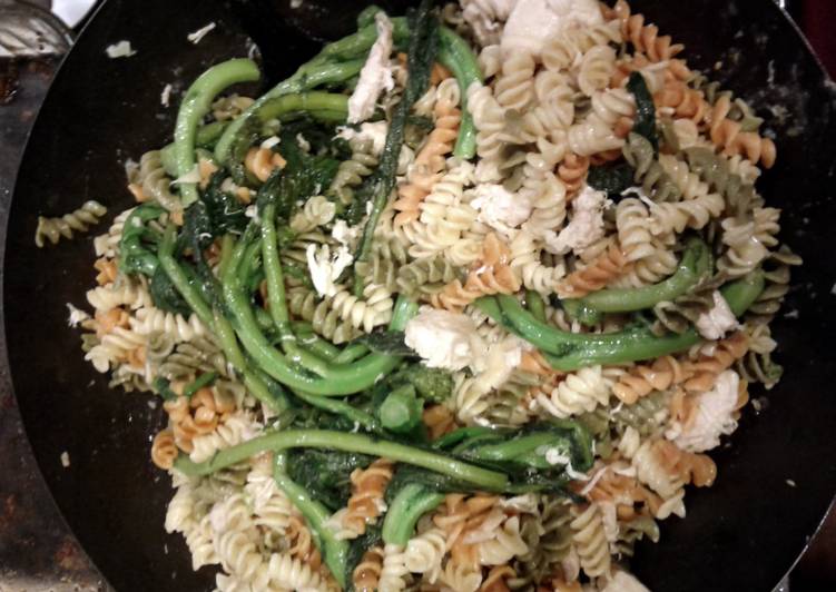 Easiest Way to Make Quick Chicken with Brocolli Rabe and Fusilli