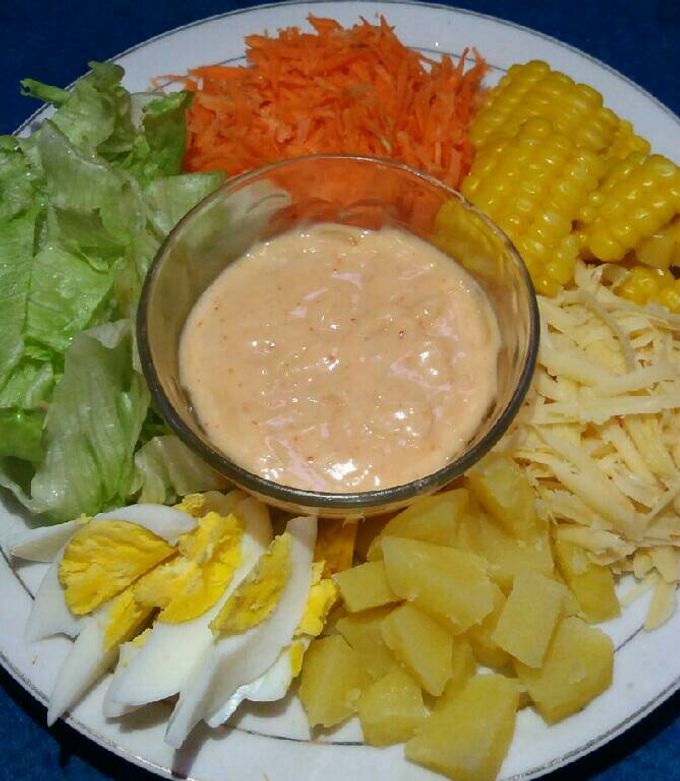 Resep Salad Sayur Mayones oleh T. Iyayy - Cookpad