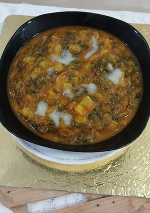 A picture of Turnip with spinach.