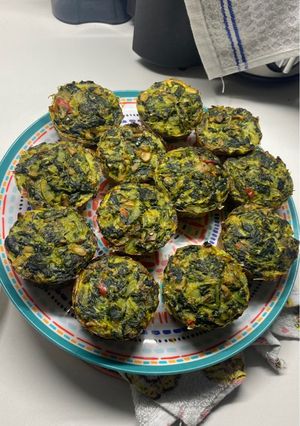 Una foto de Muffins de espinaca y champiñones