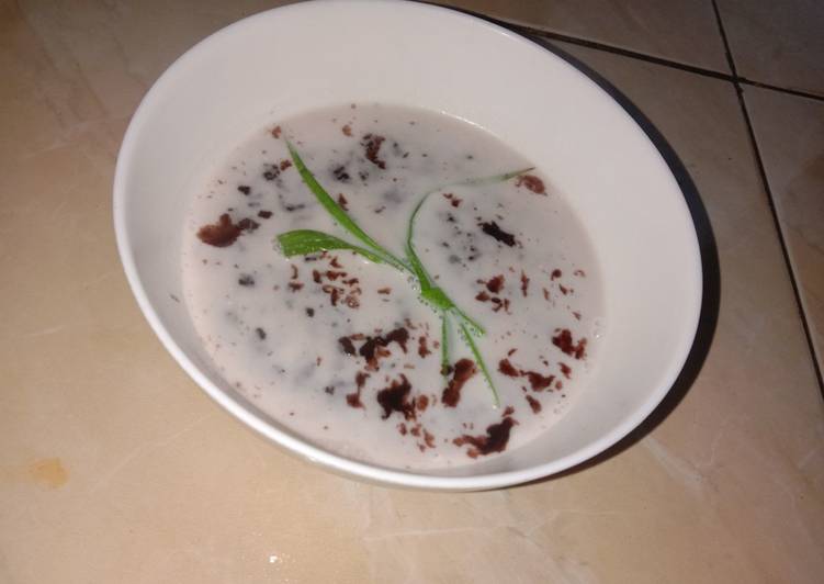 Bubur ketan item