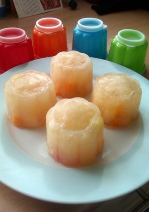 A picture of Vickys Vegan Jelly/Jello, Gluten, Dairy, Egg & Soy-Free.