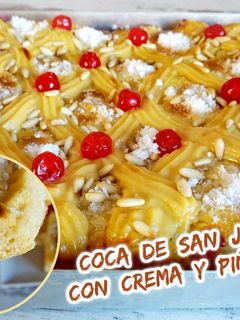 Una foto de Coca de San Juan con crema y piñones