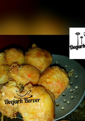 A picture of YCP BALL...(yam sweet potatoes chicken ball).