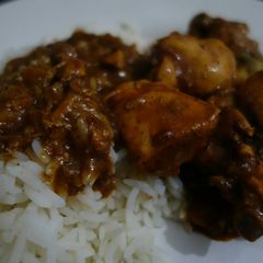 Chicken curry A picture of Chicken curry.