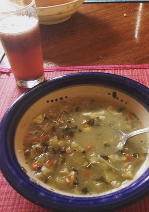 Una foto de Sopita de verduras al jengibre