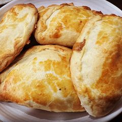A picture of Chicken Empanada.
