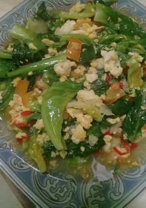 Foto resep Daun Ciriwis Tumis Telur