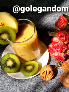 عکسی از دستور اسموتی چند میوه