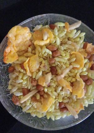 A picture of Timepass murmura bhel.