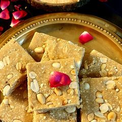 A picture of Til Jaggery Peanuts Burfi.