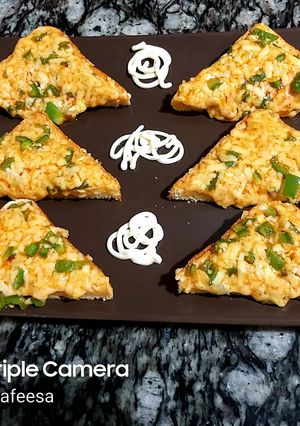 A picture of Chilli cheese toast.