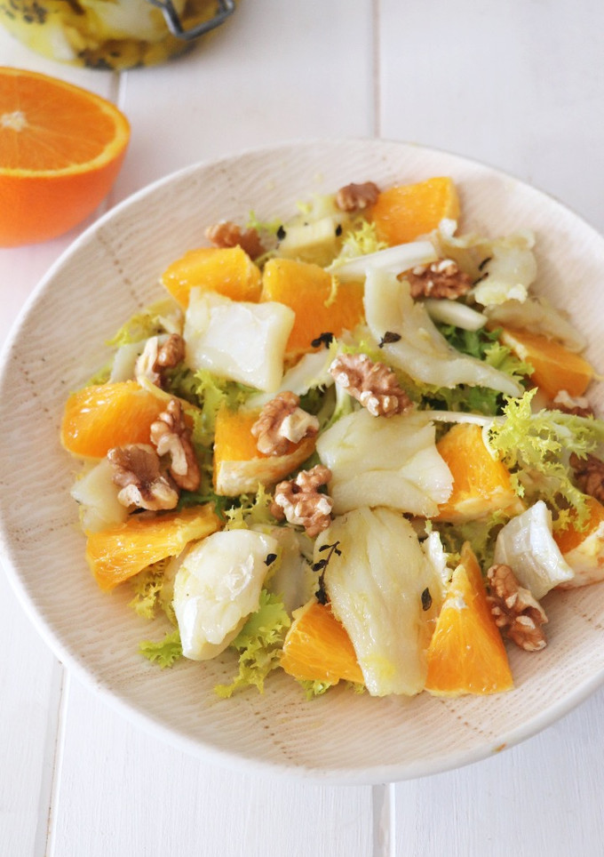 Una foto de Ensalada de escarola y naranja