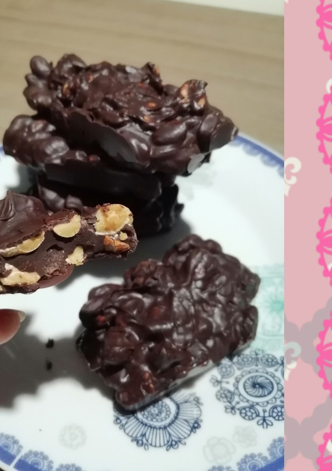 Una foto de Chocolate almendra maní
