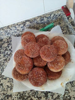 Una foto de Mis primeras galletas fritas con flan