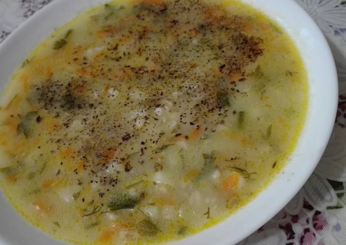 Суп с пшеничной крупой и яичным белком