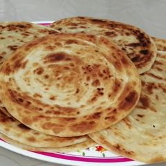 A picture of Ghee and coconut milk chapat.