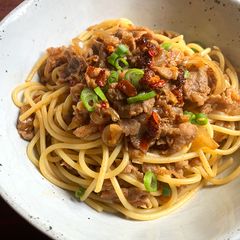 A picture of Beef & Onion Spaghetti.