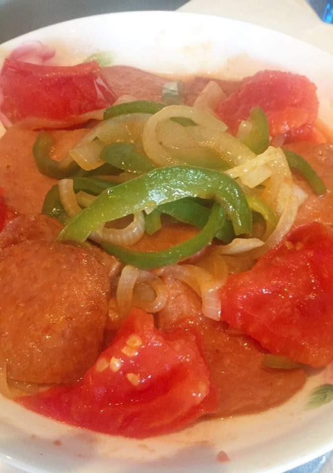Una foto de Span con Tomates 