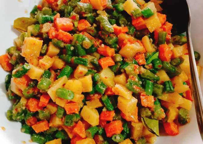 Anti Ribet, Memasak "sambal kentang pelangi"👍😘 Ekonomis