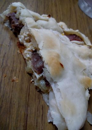 Una foto de Tarta de pollo y chorizo