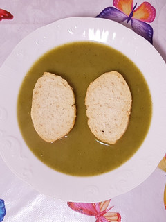 Una foto de Puré de verduras 😋 fácil