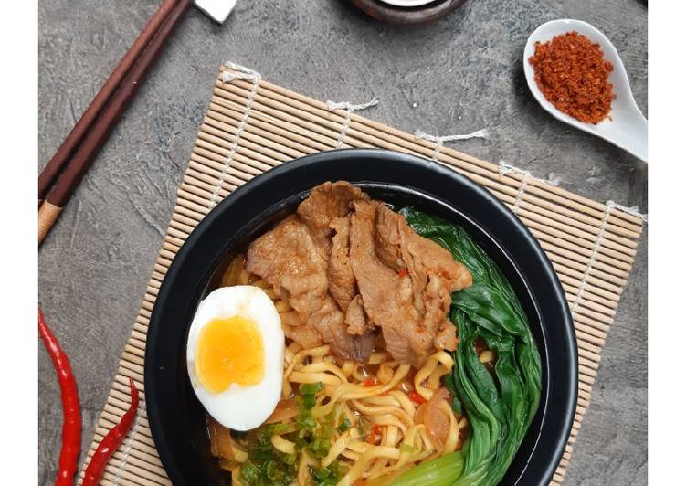 Cara Gampang Menyiapkan Chicken Katsu Curry Ramen, Sempurna