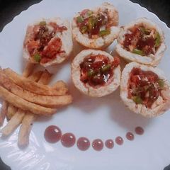 A picture of Pizza cups.