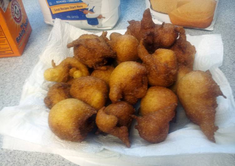 Steps to Make Quick Southern Hush Puppies