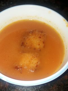 झटपट टोमॅटो सूप (tomato soup recipe in marathi) रेसिपी चे मुख्य फोटो