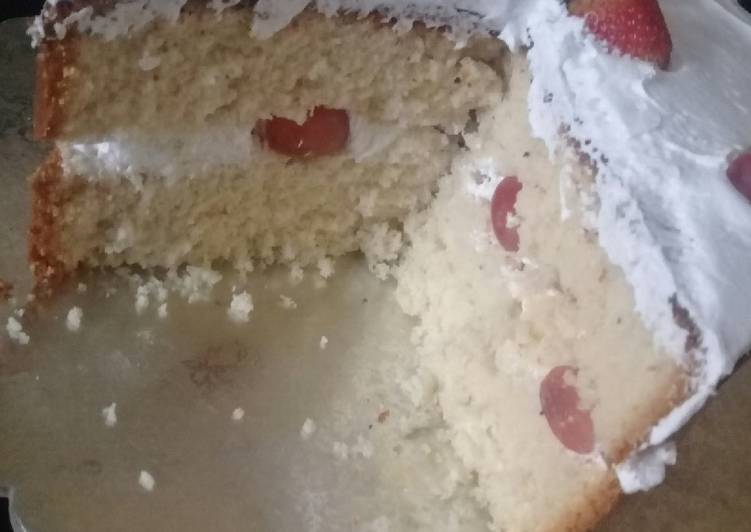 White sponge cake
