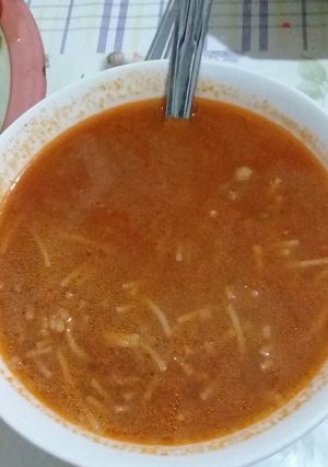 صورة لوصفة شوربة فارميسال واش نقولكم على البنّة 😘