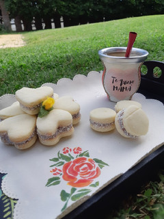 Una foto de Alfajores de Maizena Húmedos (SIN MANTECA)