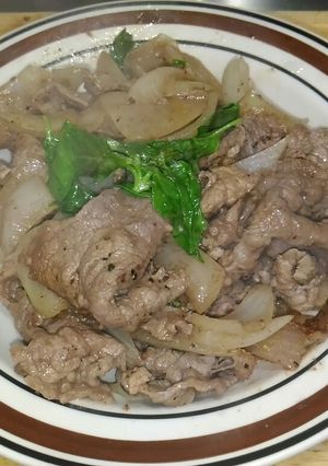 洋蔥炒牛肉片 的食譜成品照片