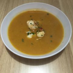 A picture of Lobster Bisque.