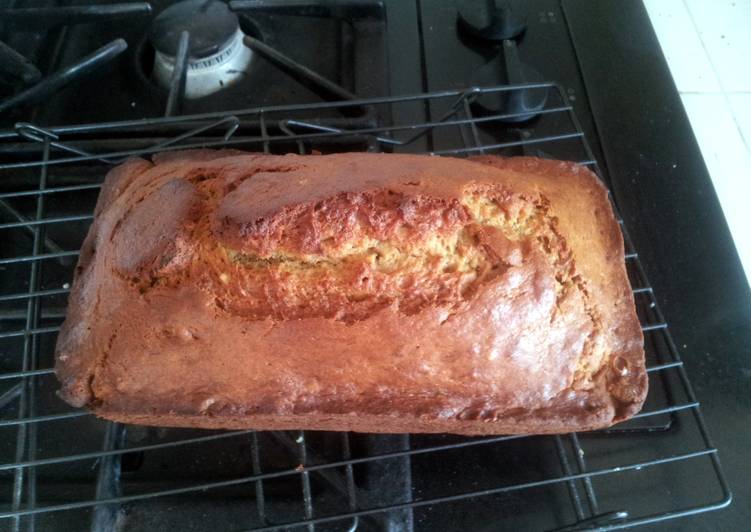 Recipe of Favorite Teri&#39;s Banana Nut Bread