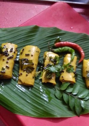 A picture of Leftover kadi khandvi.