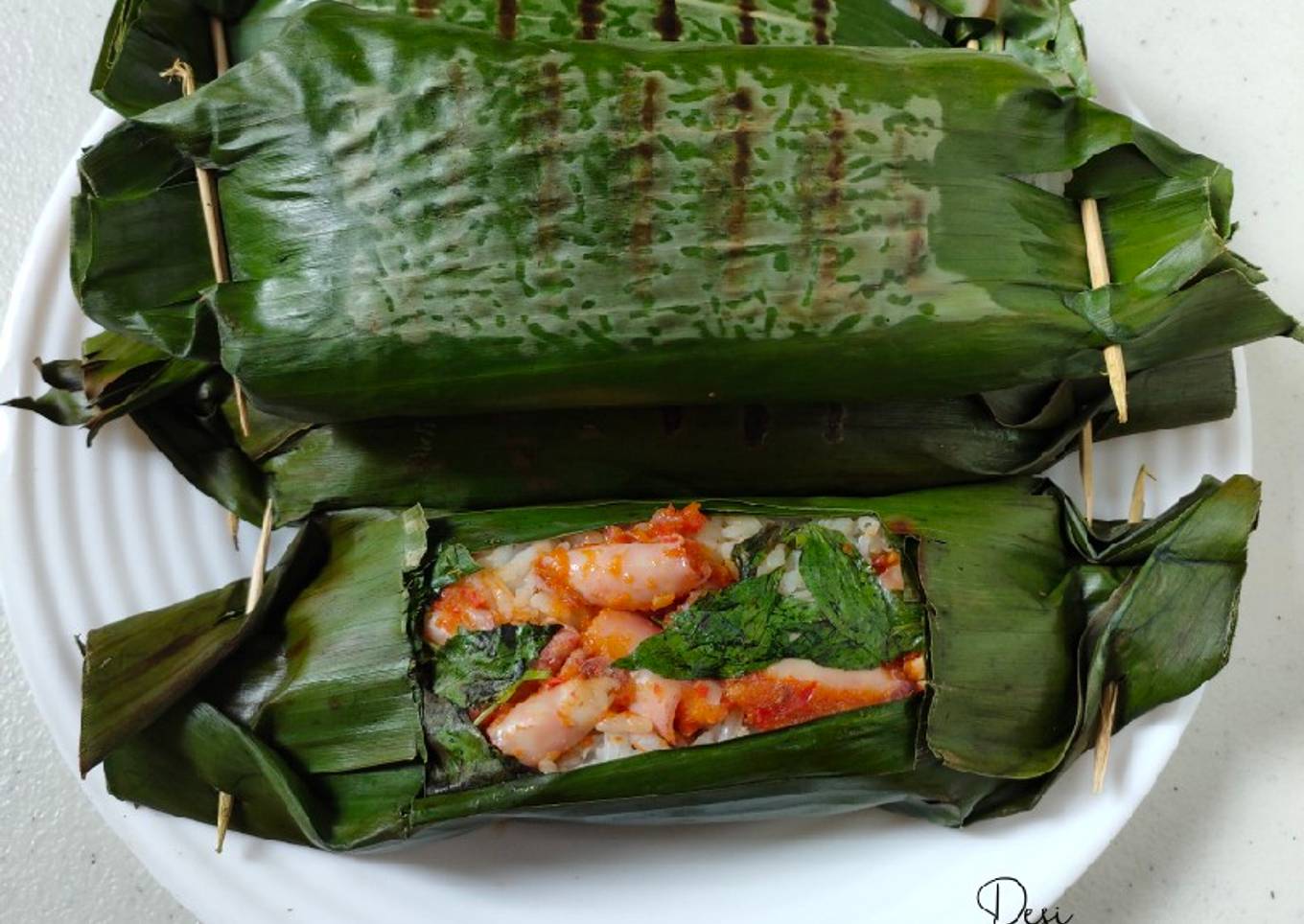Nasi Bakar Cumi Asin