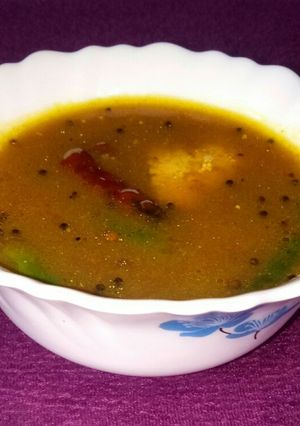 কাতলা মাছের ডিমের টক (Katla maachher dimer tok in Bengali) রেসিপির প্রধান ছবি