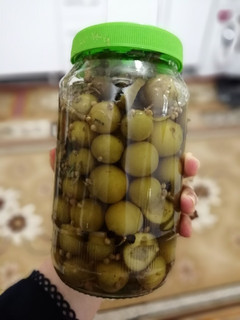 عکسی از دستور ترشی گوجه سبز
