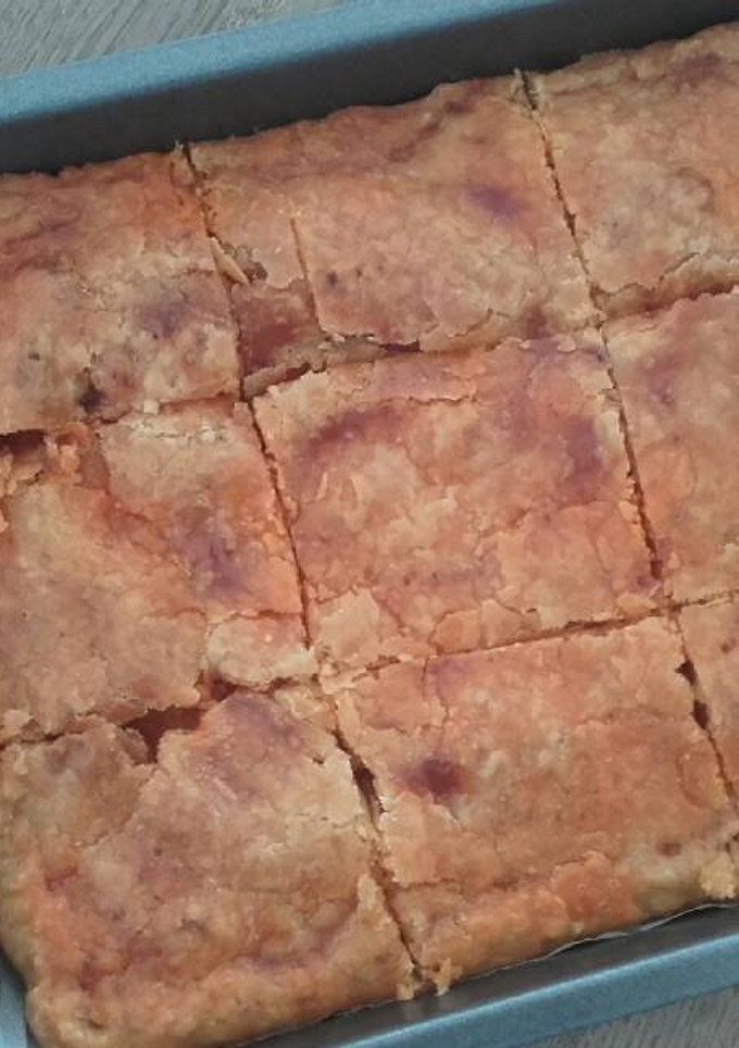 Una foto de Coca de pisto con queso